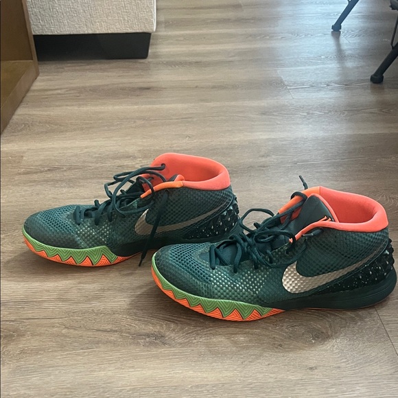 Men’s Nike Kyrie 1 Flytrap Emerald Green Size US 12 - Picture 4 of 9